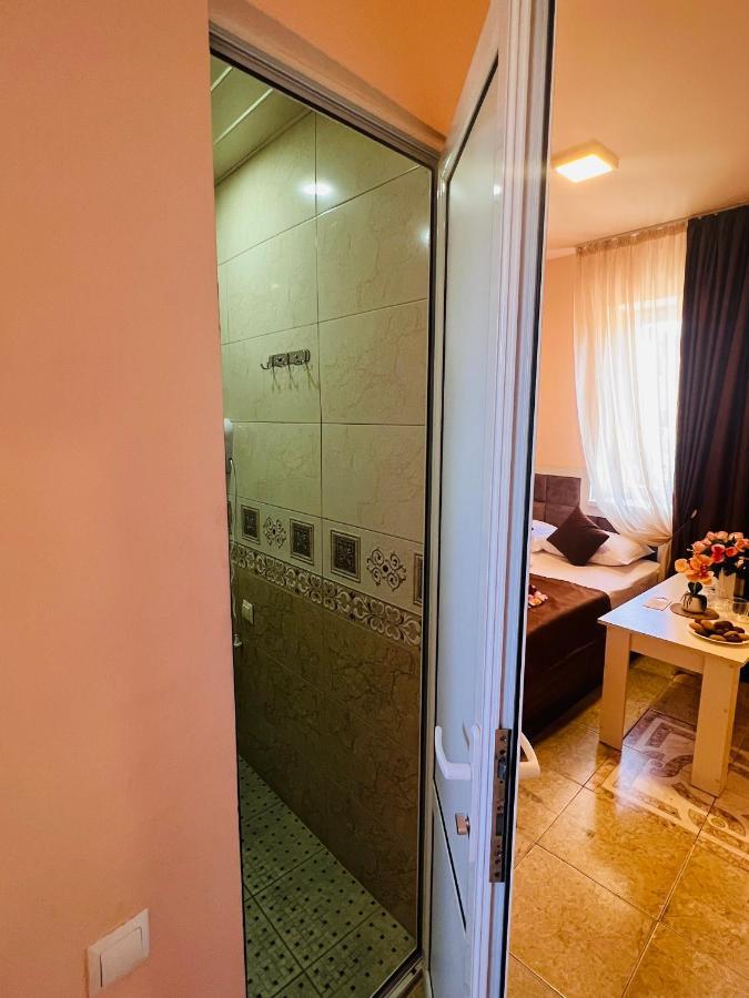 Marnar Hotel エレバン エクステリア 写真