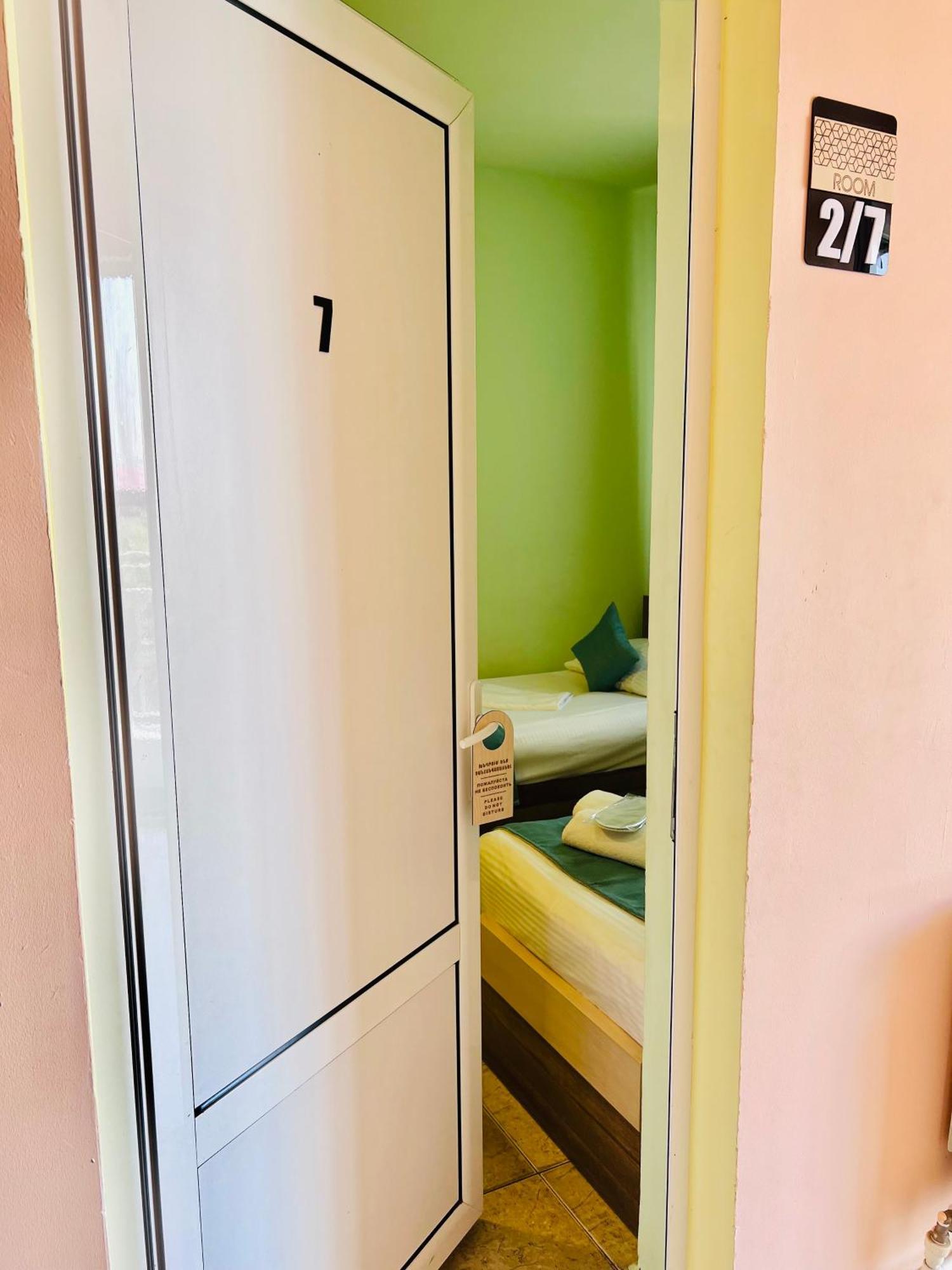 Marnar Hotel エレバン エクステリア 写真